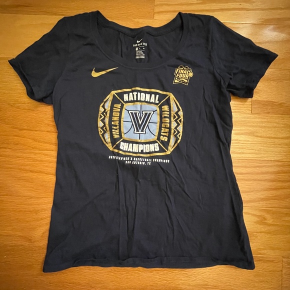 Villanova Men's Basketball NCAA 2018 Championship t-shirt - Picture 1 of 2